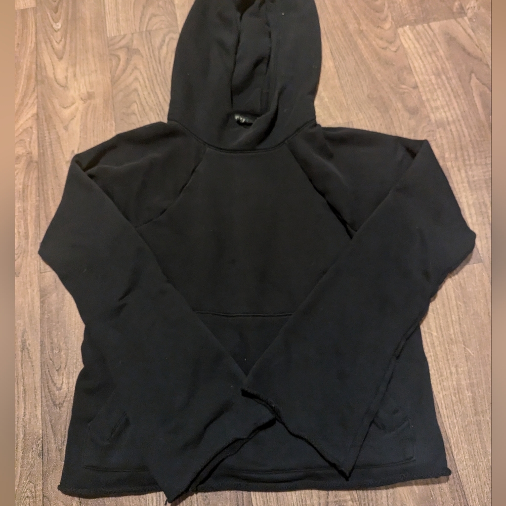 Athleta black sweatshirt pullover flare arms women xs